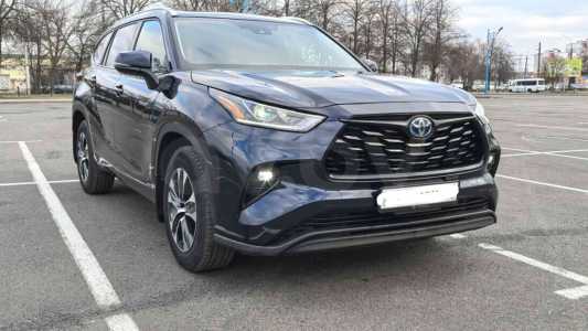 Toyota Highlander IV (XU70) Toyota Highlander IV (XU70)