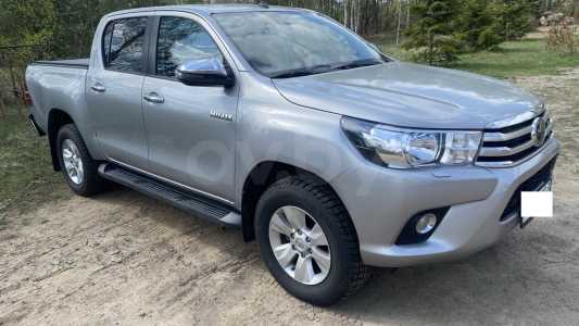 Toyota Hilux VIII (AN120)