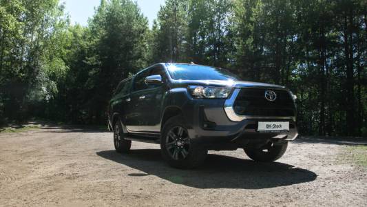 Toyota Hilux VIII (AN120) Рестайлинг