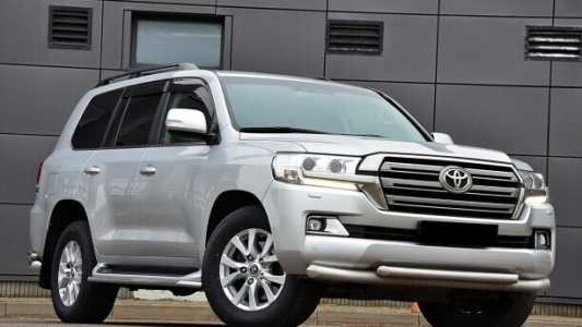 Toyota Land Cruiser J200  2-й рестайлинг, 2016, пробег 175500 км
