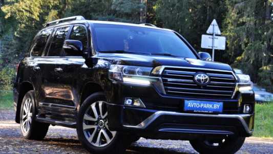 Toyota Land Cruiser J200 2-й рестайлинг, 2017, пробег 130000 км Toyota Land Cruiser J200 2-й рестайлинг, 2017, пробег 130000 км
