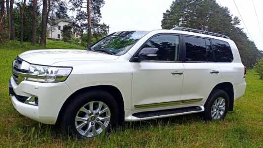 Toyota Land Cruiser J200 2-й рестайлинг, 2017, пробег 178271 км Toyota Land Cruiser J200 2-й рестайлинг, 2017, пробег 178271 км