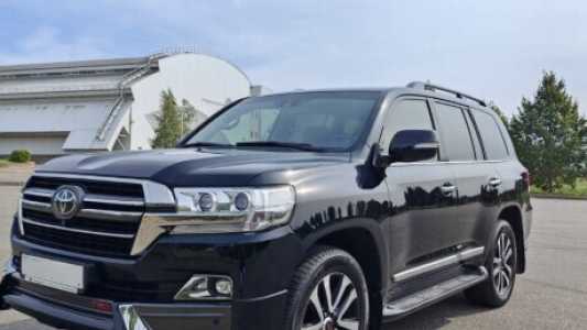 Toyota Land Cruiser J200  2-й рестайлинг, 2019, пробег 153771 км
