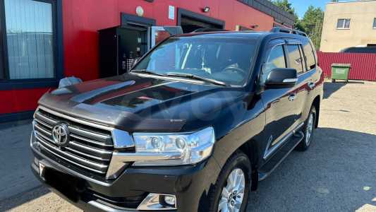 Toyota Land Cruiser J200 2-й рестайлинг Toyota Land Cruiser J200 2-й рестайлинг
