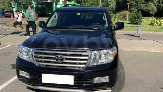 Toyota Land Cruiser J200