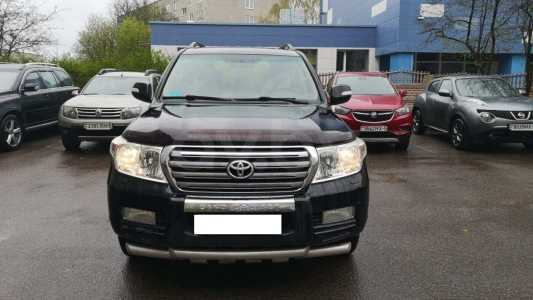 Toyota Land Cruiser J200