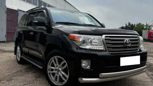 Toyota Land Cruiser J200  Рестайлинг, 2012, пробег 400000 км