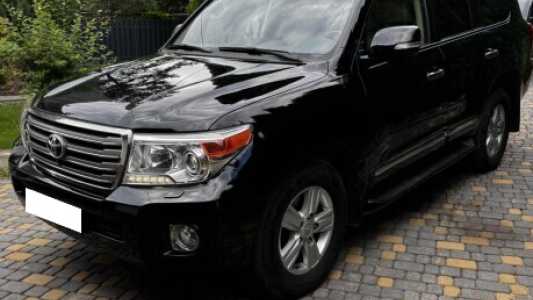 Toyota Land Cruiser J200  Рестайлинг, 2013, пробег 180000 км