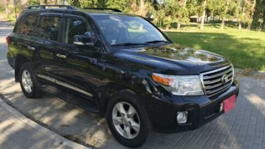 Toyota Land Cruiser J200  Рестайлинг, 2014, пробег 174500 км
