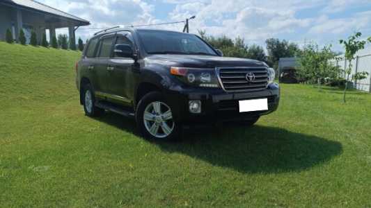 Toyota Land Cruiser J200 Рестайлинг, 2015, пробег 170000 км Toyota Land Cruiser J200 Рестайлинг, 2015, пробег 170000 км