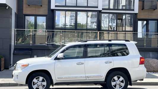 Toyota Land Cruiser J200 Рестайлинг