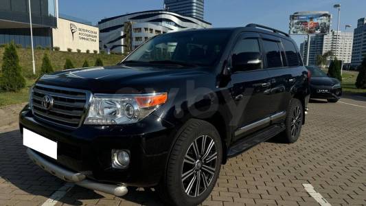 Toyota Land Cruiser J200 Рестайлинг