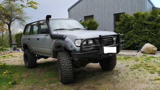 Toyota Land Cruiser J80 Рестайлинг