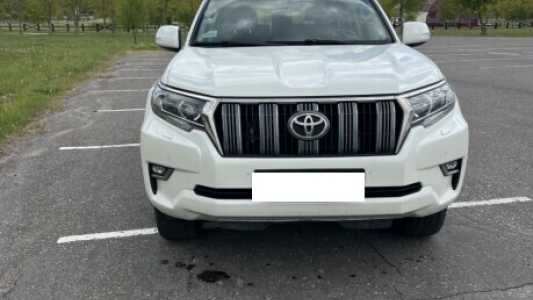 Toyota Land Cruiser Prado J150 2-й рестайлинг, 2017, пробег 118000 км Toyota Land Cruiser Prado J150 2-й рестайлинг, 2017, пробег 118000 км