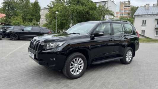 Toyota Land Cruiser Prado J150 3-й рестайлинг, 2021, пробег 82000 км Toyota Land Cruiser Prado J150 3-й рестайлинг, 2021, пробег 82000 км