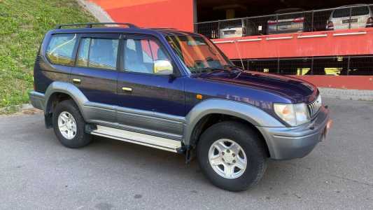 Toyota Land Cruiser Prado J90