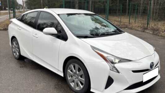 Toyota Prius IV (XW50), 2016, пробег 162976 км Toyota Prius IV (XW50), 2016, пробег 162976 км