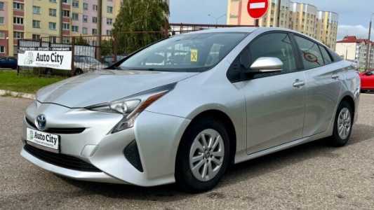 Toyota Prius IV (XW50), 2016, пробег 172000 км Toyota Prius IV (XW50), 2016, пробег 172000 км