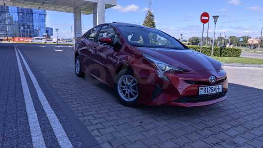 Toyota Prius IV (XW50)