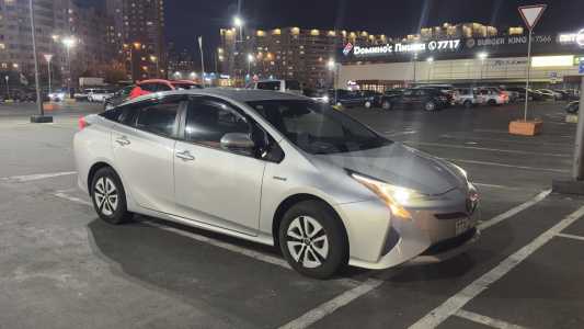 Toyota Prius IV (XW50)