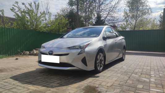 Toyota Prius IV (XW50)