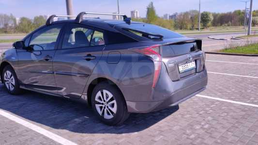 Toyota Prius IV (XW50)