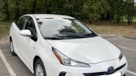 Toyota Prius IV (XW50)  Рестайлинг, 2019, пробег 139000 км