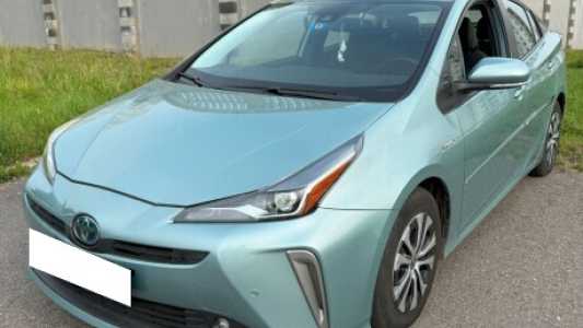 Toyota Prius IV (XW50) Рестайлинг, 2021, пробег 25500 км Toyota Prius IV (XW50) Рестайлинг, 2021, пробег 25500 км