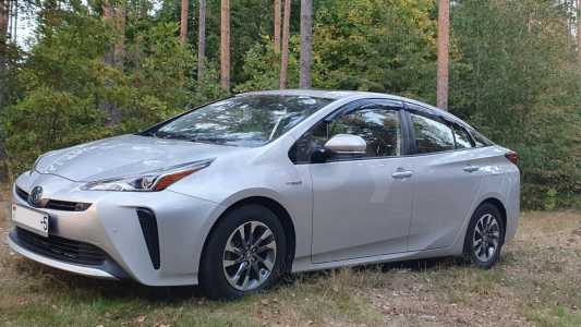 Toyota Prius IV (XW50) Рестайлинг