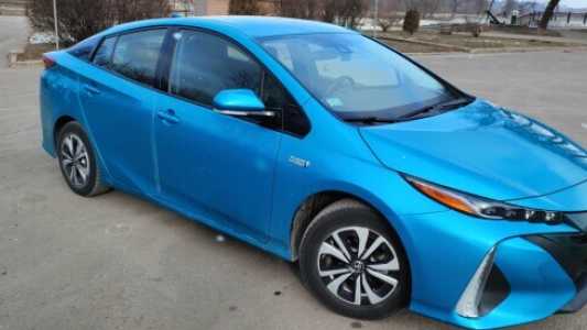 Toyota Prius Prime , 2018, пробег 145999 км Toyota Prius Prime , 2018, пробег 145999 км
