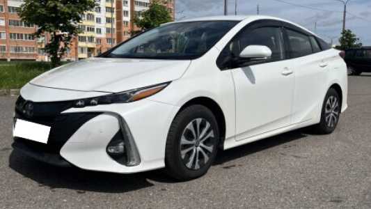 Toyota Prius Prime , 2020, пробег 90000 км Toyota Prius Prime , 2020, пробег 90000 км