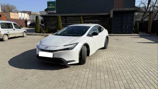 Toyota Prius V (XW60)