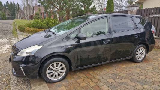 Toyota Prius V(+) ZVW40/41