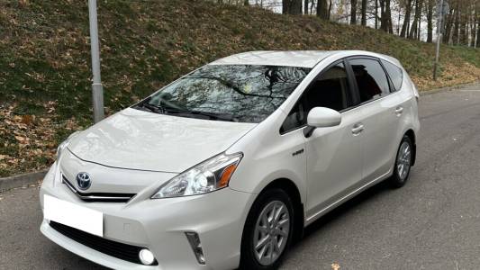 Toyota Prius V(+) ZVW40/41