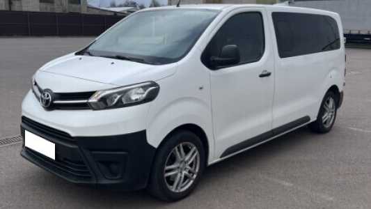 Toyota ProAce Verso II, 2017, пробег 232000 км Toyota ProAce Verso II, 2017, пробег 232000 км