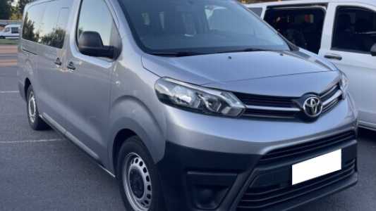 Toyota ProAce Verso II, 2021, пробег 66000 км Toyota ProAce Verso II, 2021, пробег 66000 км