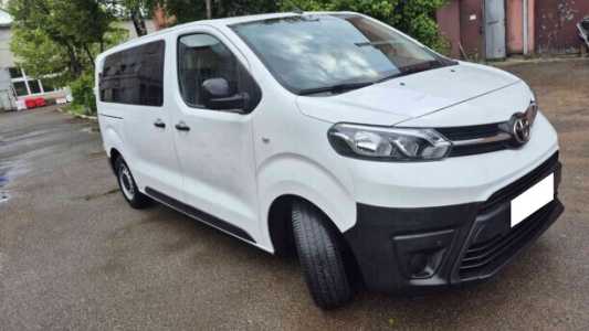 Toyota ProAce Verso II, 2022, пробег 112000 км Toyota ProAce Verso II, 2022, пробег 112000 км