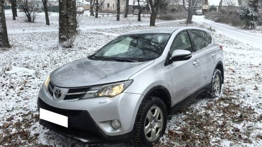 Toyota RAV4 IV (XA40)