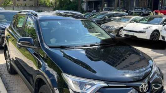 Toyota RAV4 IV (XA40)  Рестайлинг, 2016, пробег 116000 км