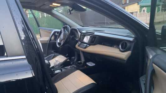 Toyota RAV4 IV (XA40)  Рестайлинг, 2016, пробег 118000 км