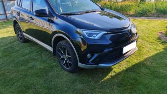 Toyota RAV4 IV (XA40) Рестайлинг, 2017, пробег 160000 км Toyota RAV4 IV (XA40) Рестайлинг, 2017, пробег 160000 км