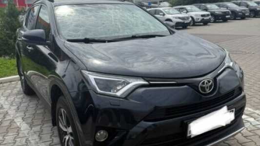 Toyota RAV4 IV (XA40)  Рестайлинг, 2017, пробег 180000 км