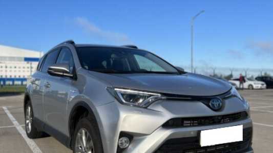 Toyota RAV4 IV (XA40) Рестайлинг, 2018, пробег 117000 км Toyota RAV4 IV (XA40) Рестайлинг, 2018, пробег 117000 км