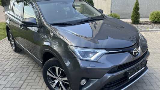 Toyota RAV4 IV (XA40) Рестайлинг