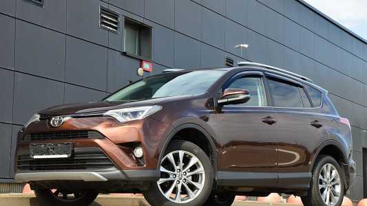 Toyota RAV4 IV (XA40) Рестайлинг Toyota RAV4 IV (XA40) Рестайлинг