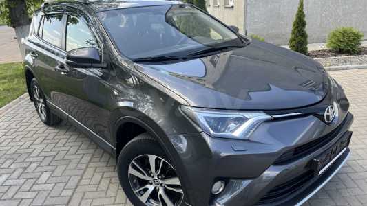 Toyota RAV4 IV (XA40) Рестайлинг