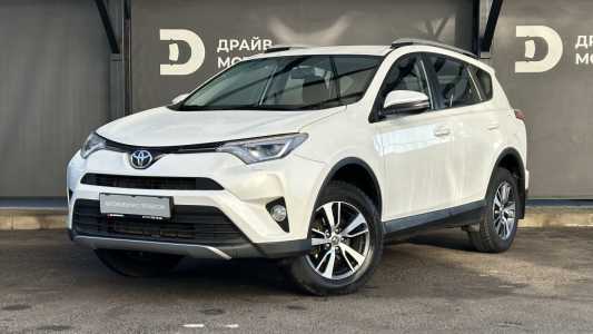 Toyota RAV4 IV (XA40) Рестайлинг