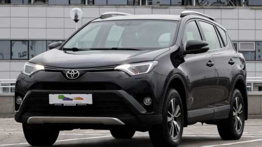 Toyota RAV4 IV (XA40) Рестайлинг