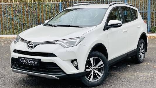 Toyota RAV4 IV (XA40) Рестайлинг