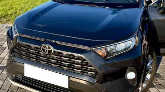 Toyota RAV4 V (XA50), 2018, пробег 102000 км Toyota RAV4 V (XA50), 2018, пробег 102000 км